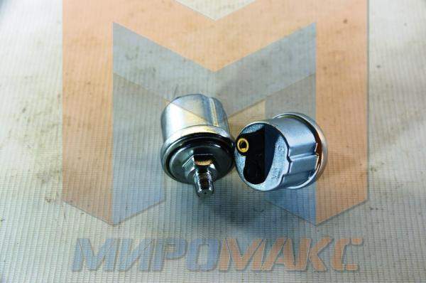 D2300-00000 + Датчик давления масла в двигателе Shantui SD16