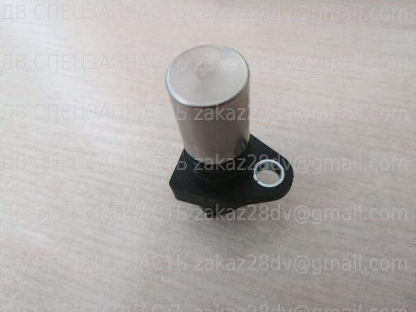 Датчик тахометра (оборотов двигателя) D88A-001-800 / Двигатель Shanghai SC8DK280Q3 (евро 3)