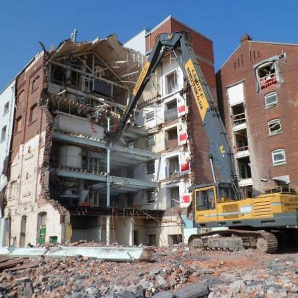 Демонтаж жилых домов