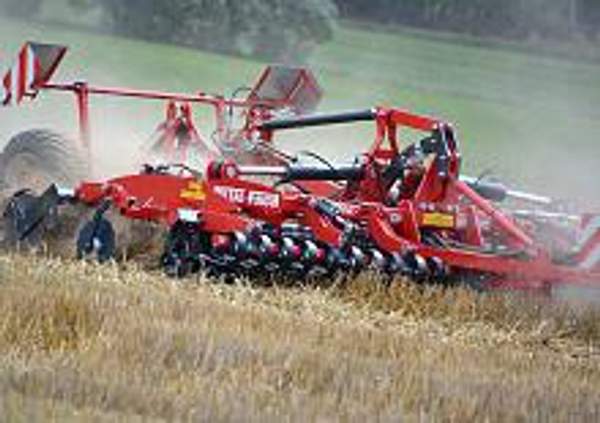 Дискатор U-710/1 4,5м, каток U-box Metal-Fach