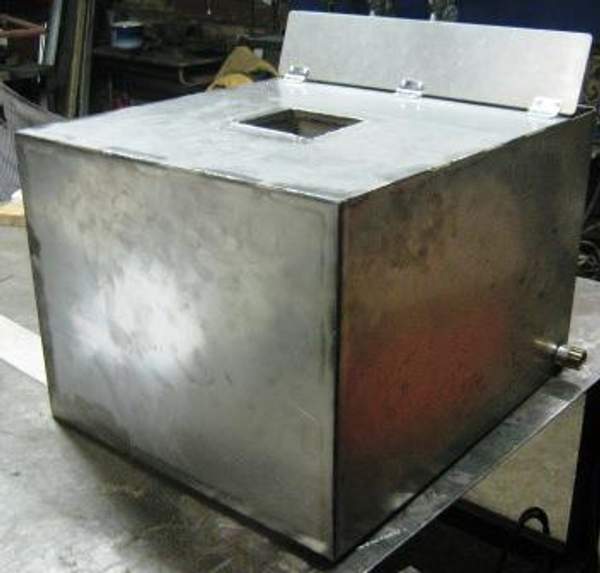 Для бань и загородных домов изготовим бак в баню, емкость подводу