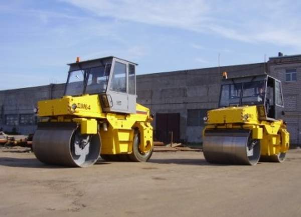 DM-64 Каток дорожный самоходный вибрационный комбинированный