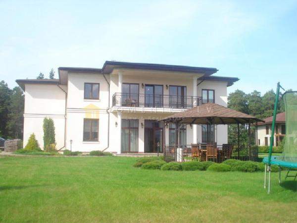 Дом в Латвии, г. Юрмала