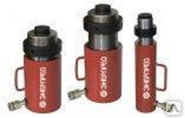 Домкрат гидравлический грузовой с фиксирующей гайкой