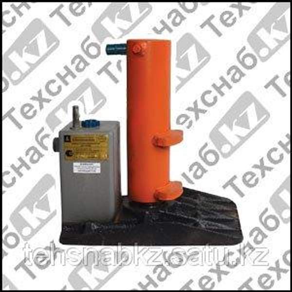 Домкрат путевой гидравлический ДПГ-10/200