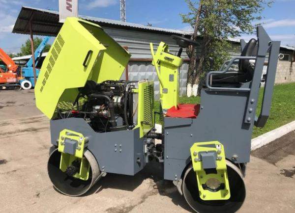 Дорожный мини-каток Storike ST3000