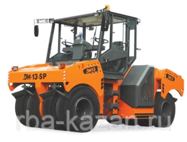 Дорожный пневмошинный статический самоходный каток DM-13-SP
