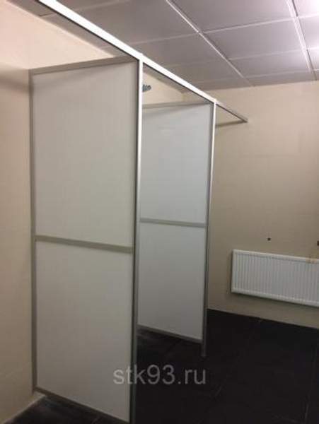 Душевые перегородки из сендвич-панелей