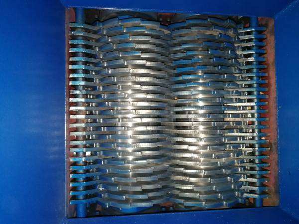 Двухвальный шредер серии ДШВ-мини 500 - от Производителя