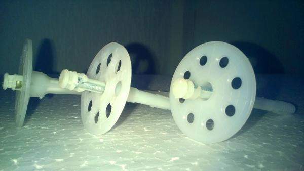 Дюбель 160/10 мм с металлическим гвоздём, с термозаглушкой