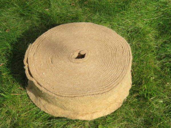 Джут межвенцовый. 0.15х20 м. т. 5-6 мм