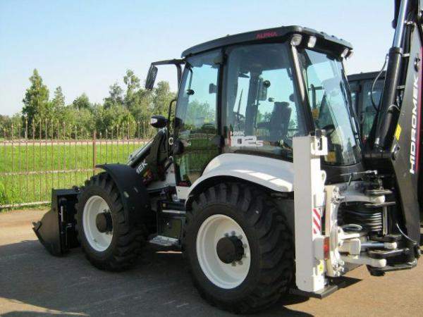 Экскаватор-погрузчик HIDROMEK 102B ALPHA