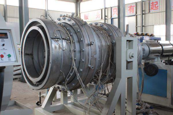 Экструзионная линия по производству труб большого диаметра из ПВХ