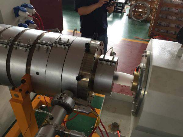 Экструзионная машина для производства ПЭ труб