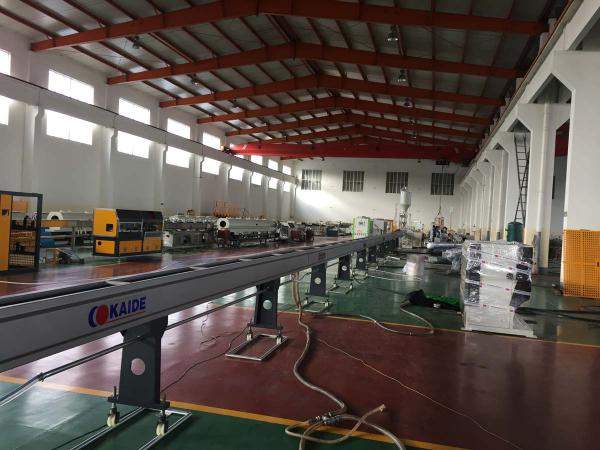 Экструзионная машина для производства труб PE-RT по скоростью 50 м/мин.