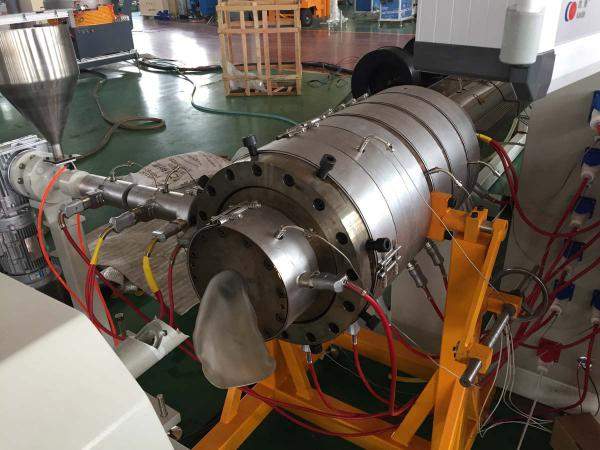 Экструзионное оборудования для производства ПЭ труб для газоснабжения