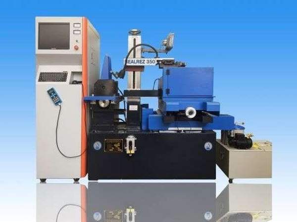 Электроэрозионный вырезной станок Realrez 630