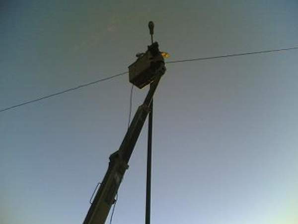 Электромонтажные работы. Монтаж опор освещения