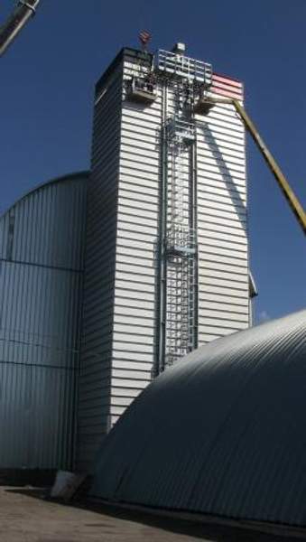 Энергосберегающая зерносушилка Strahl модель 11000 FR