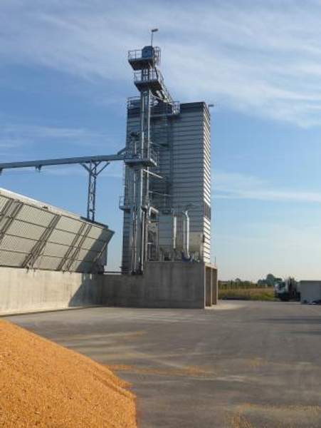 Энергосберегающая зерносушилка Strahl модель 2000 FR