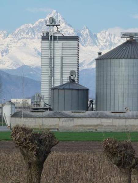 Энергосберегающая зерносушилка Strahl модель 4500 FR