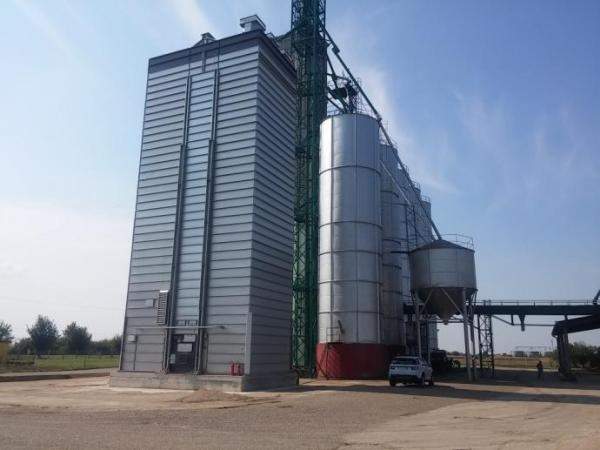 Энергосберегающая зерносушилка Strahl модель 6000 FR