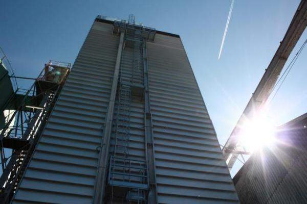 Энергосберегающая зерносушилка Strahl модель 7000 FR