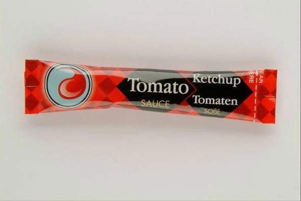 Фасовочно упаковочный аппарат для пастообразцых продуктов