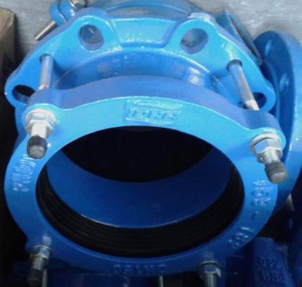 Фланцевая муфта DN400 ПФРК чугун патрубок фланцевый фланец обжимной