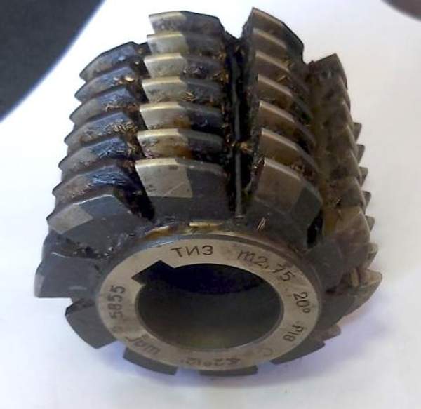Фреза червячная М2,75; 80х32х70 мм, 20 гр; Р18; класс С, 2°12'; 80х32х70 мм, шаг 5855, ТИЗ, СССР.