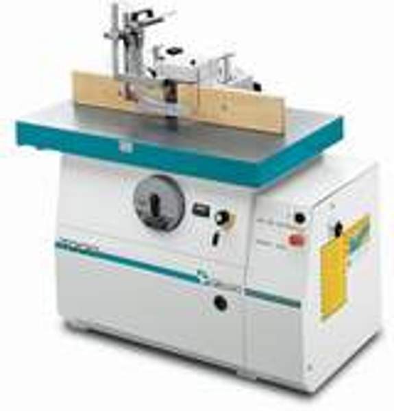 Фрезерный станок в базовой комплектации Т 220