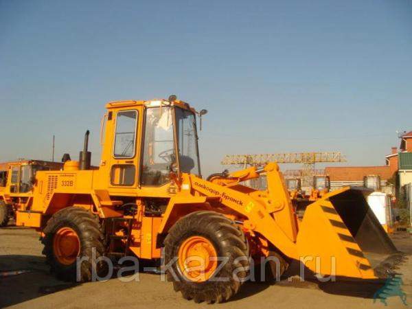Фронтальный погрузчик АМКОДОР 332В
