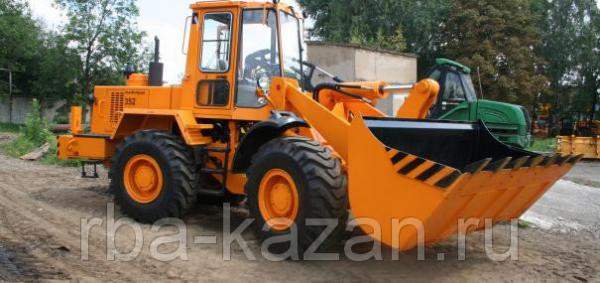 Фронтальный погрузчик амкодор 352.