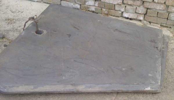 Футеровка боковая СМД-118, № 3452.10.003 (клин)