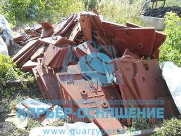 Футеровка верхняя 482200000200 Щековой дробилки СМ-16Д