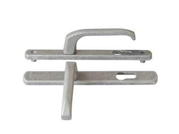 Гарнитур нажимной неокрашенный 92 мм штифт 114 мм.