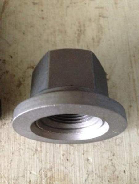 Гайка колесная 947972