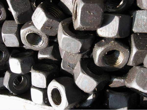 Гайка М27, новая