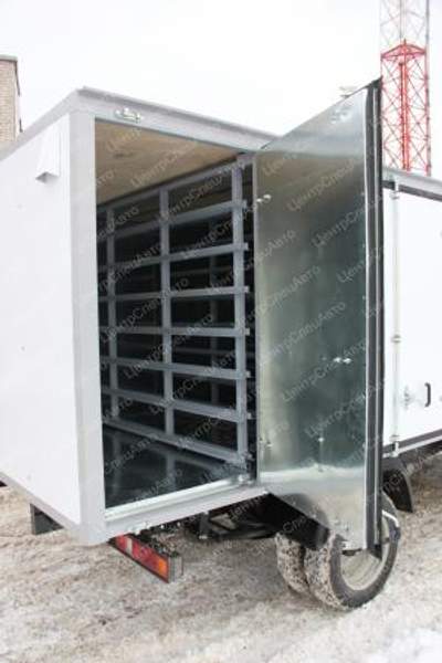 ГАЗ 3302 Фургон хлебный 4-х дверный