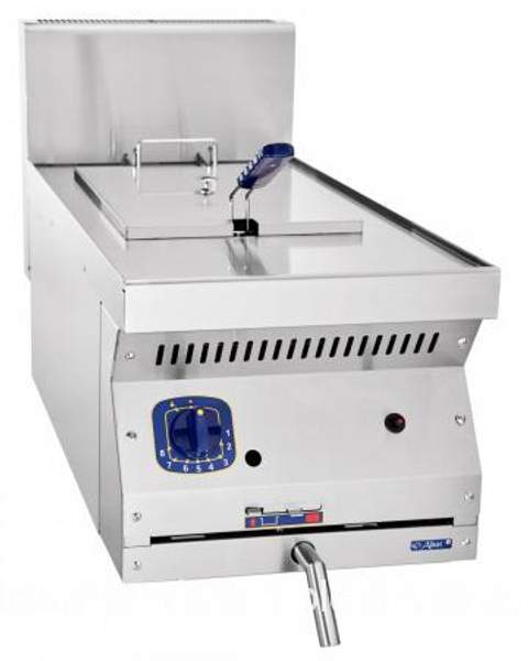 Газовая фритюрница кухонная ГФК-40.1Н, ванна 15,5 л, 1 корзина 312х195х125 мм, 700 серия, 401х839х583 мм, +110…+190 С, пьезорозжиг, газ-контроль, 2 горелки, 8 кВт, настольная, вся нерж.