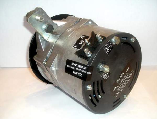 Генератор - 28В, 140А, дв. Caterpiller