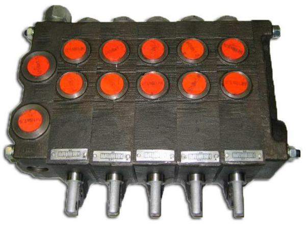 Гидрораспределитель 26.14.01.000 L (Р - 100 2-отв.) 4-х золотников на тр.ЮМЗ