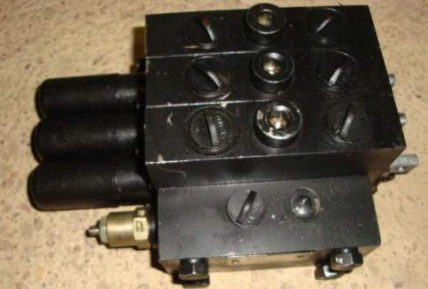 Гидрораспределитель Р16.333.00.00-02