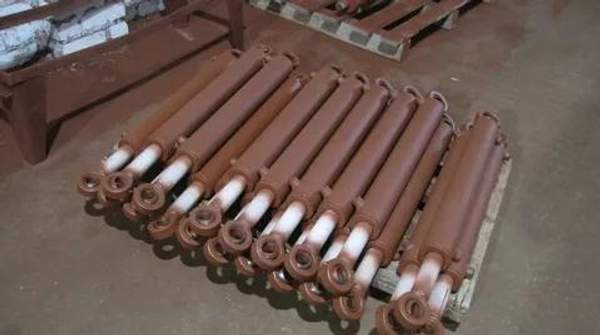 Гидроцилиндры для КО-440