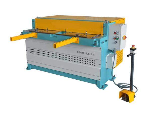 Гильотина электромеханическая ISITAN ERGM 1320x2,5