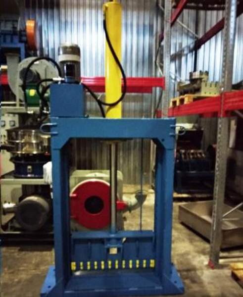 Гильотина гидравлическая ГГР-800