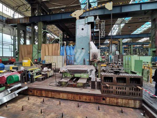 Горизонтальный расточный станок с неподвижной плитой ŠKODA MACHINE TOOL a.s. WD 200