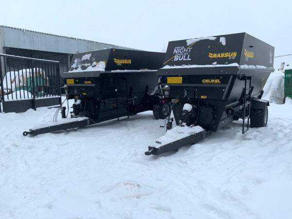 Горизонтальный смеситель-кормораздатчик CELIKEL BRASSUS H12 (Стандартная + Весовая система)