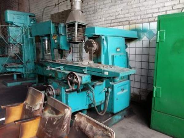 Горизонтально-фрезерный 6Р82Г