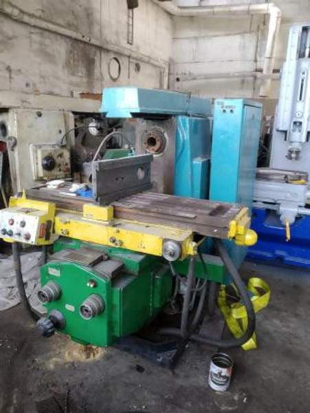 Горизонтально фрезерный станок 6Т82